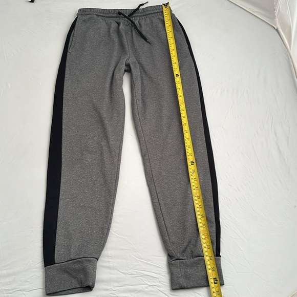 Unipro gray and black joggers with pockets - Picture 8 of 9
